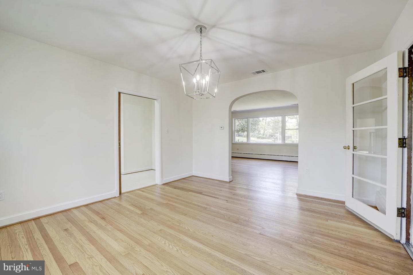 3911 Commander Drive photo 9