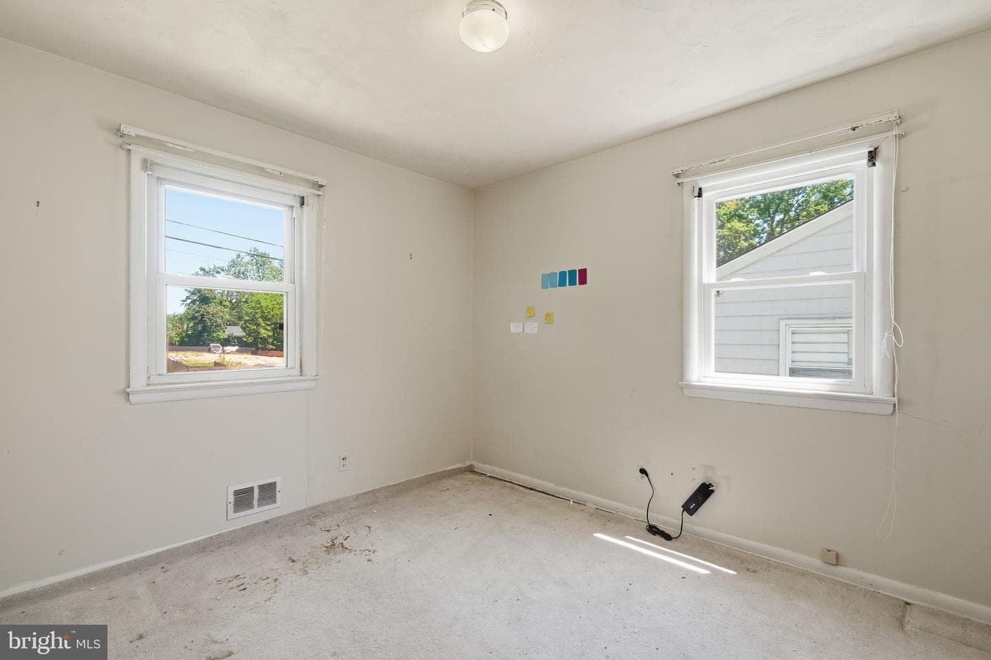 9205 4th Street photo 17
