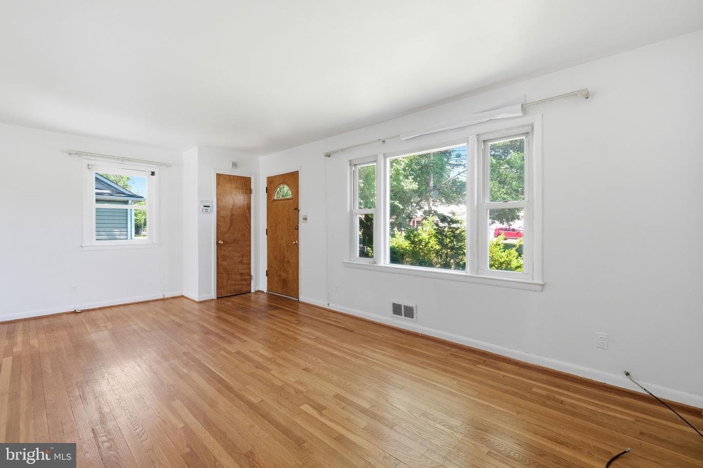 9205 4th Street photo 5