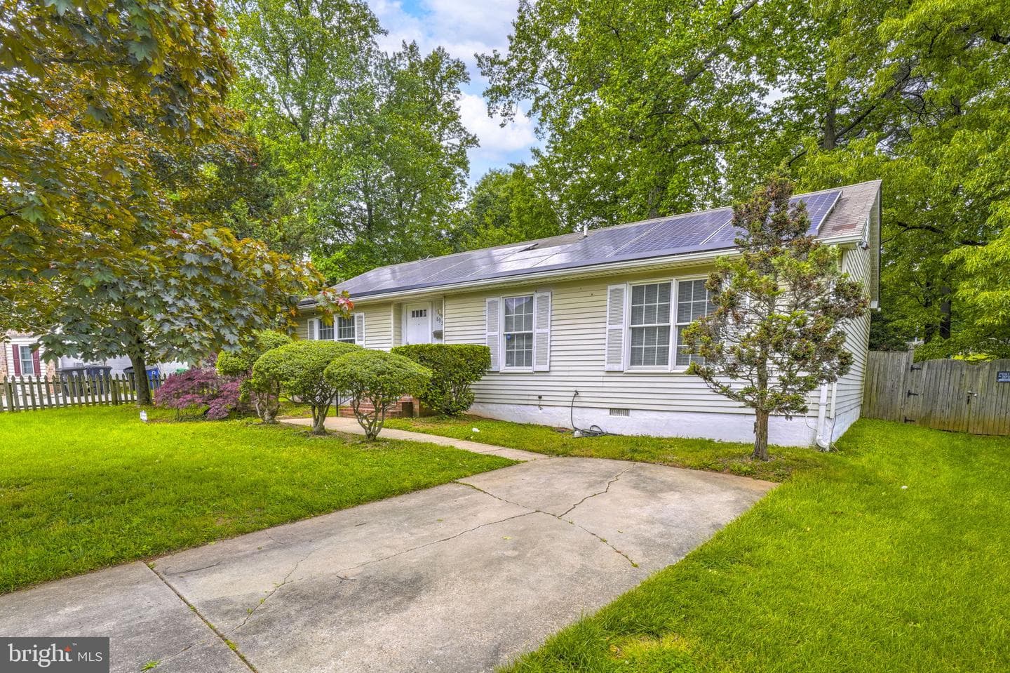 8933 Hobart Street photo 3