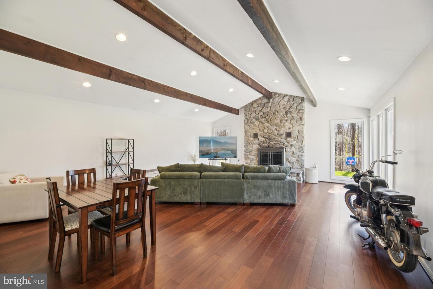 15403 Pegg Court photo 4