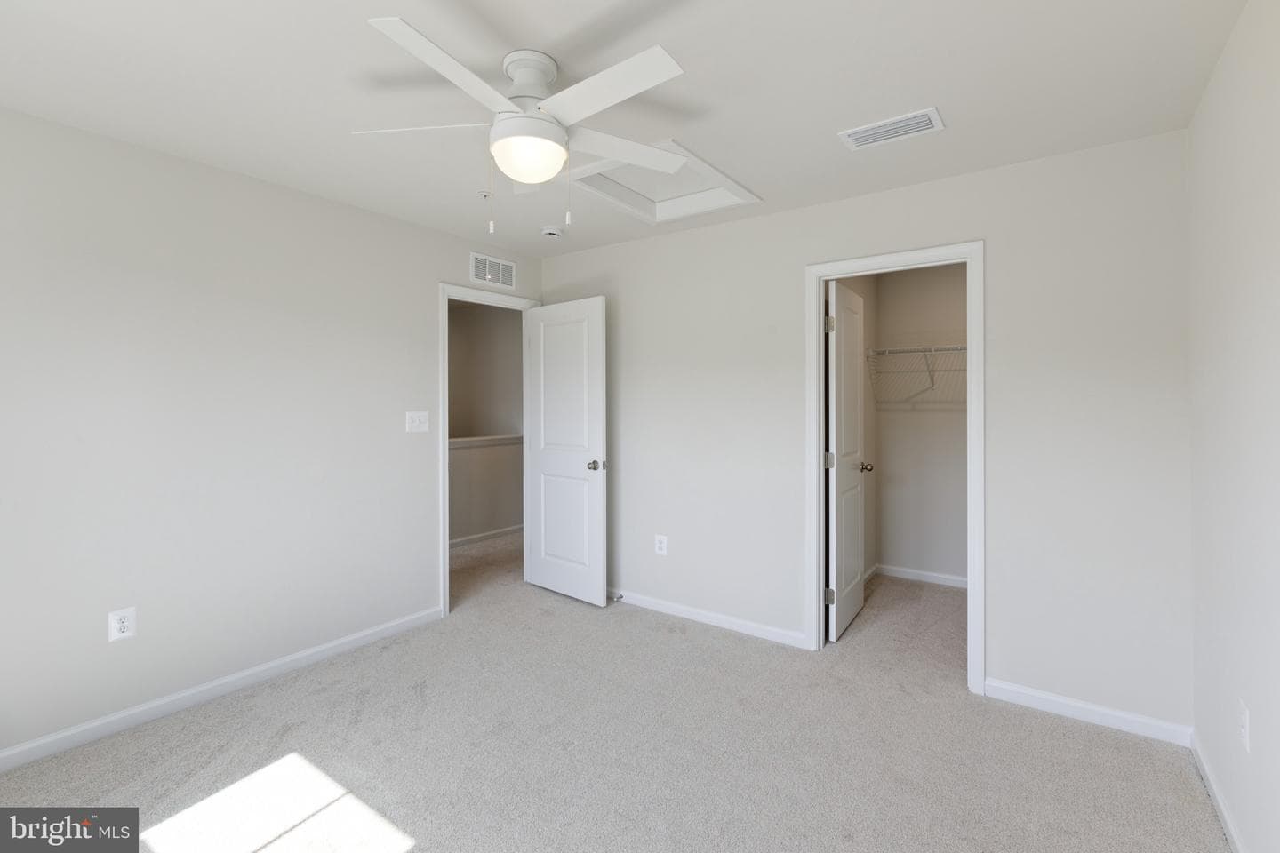 1100 Shumi Court photo 29