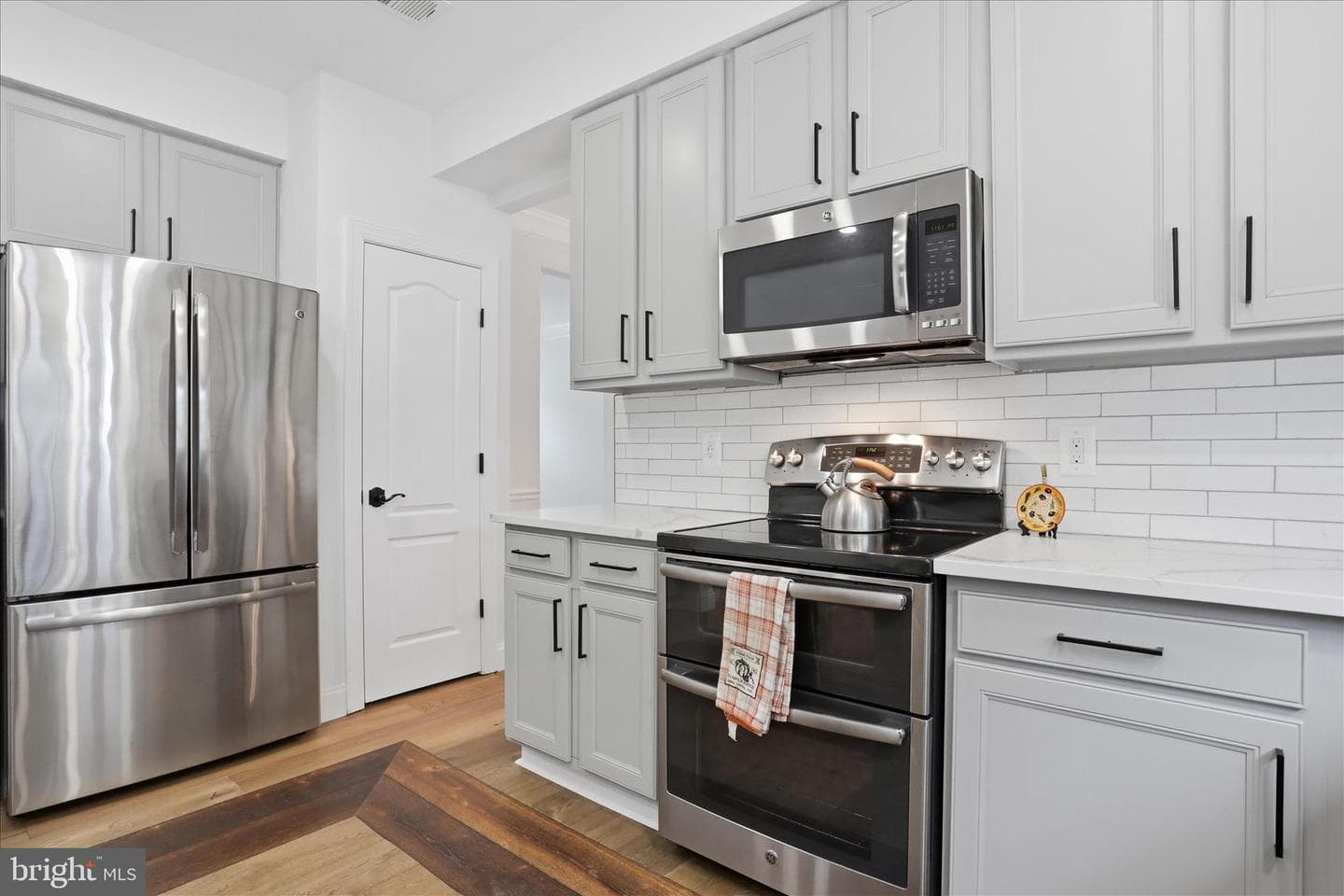 16603 Mannington Road photo 22
