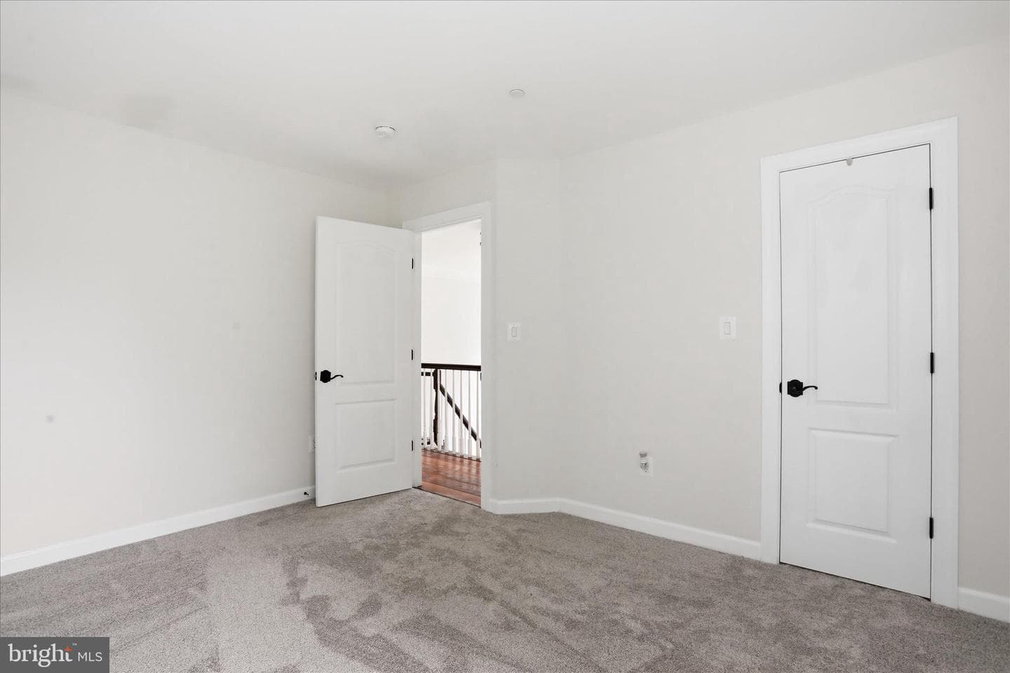 16603 Mannington Road photo 40