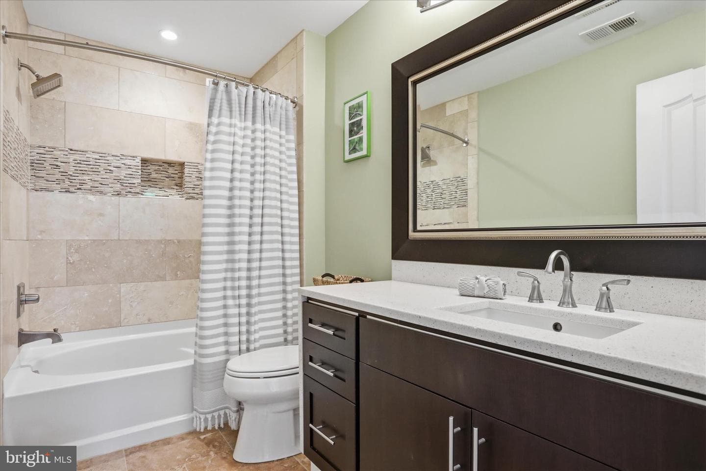 16603 Mannington Road photo 41