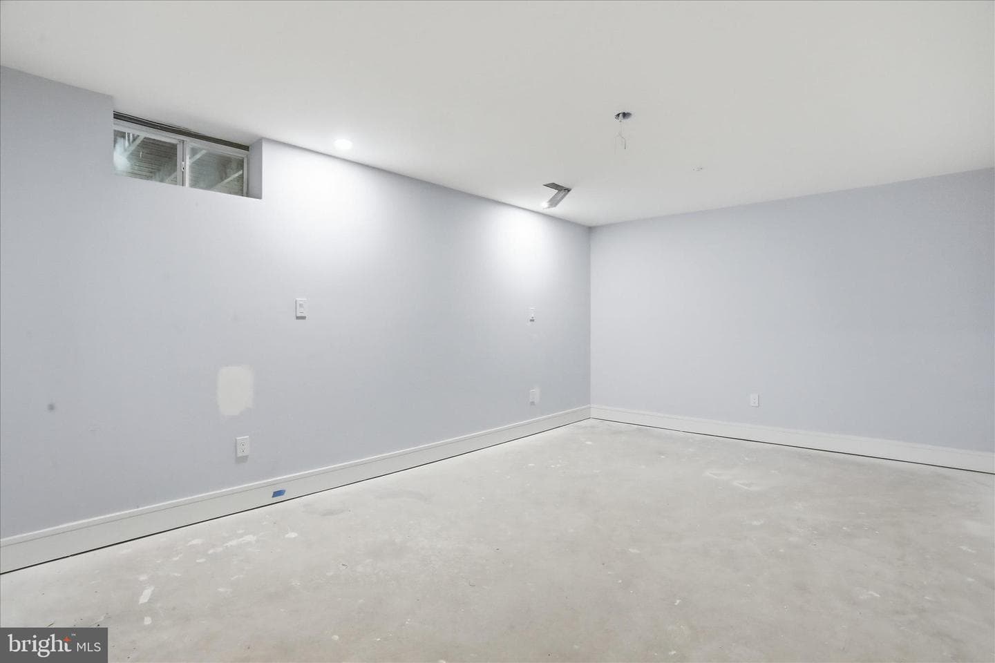 16603 Mannington Road photo 45