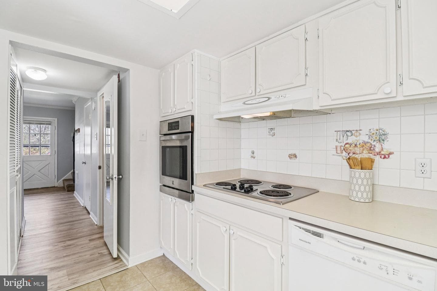12705 Marquette Lane photo 9