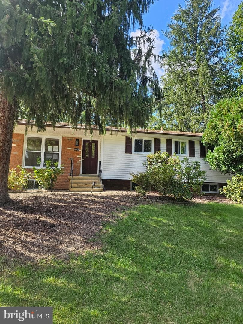 7303 Epping Avenue, Fort Washington