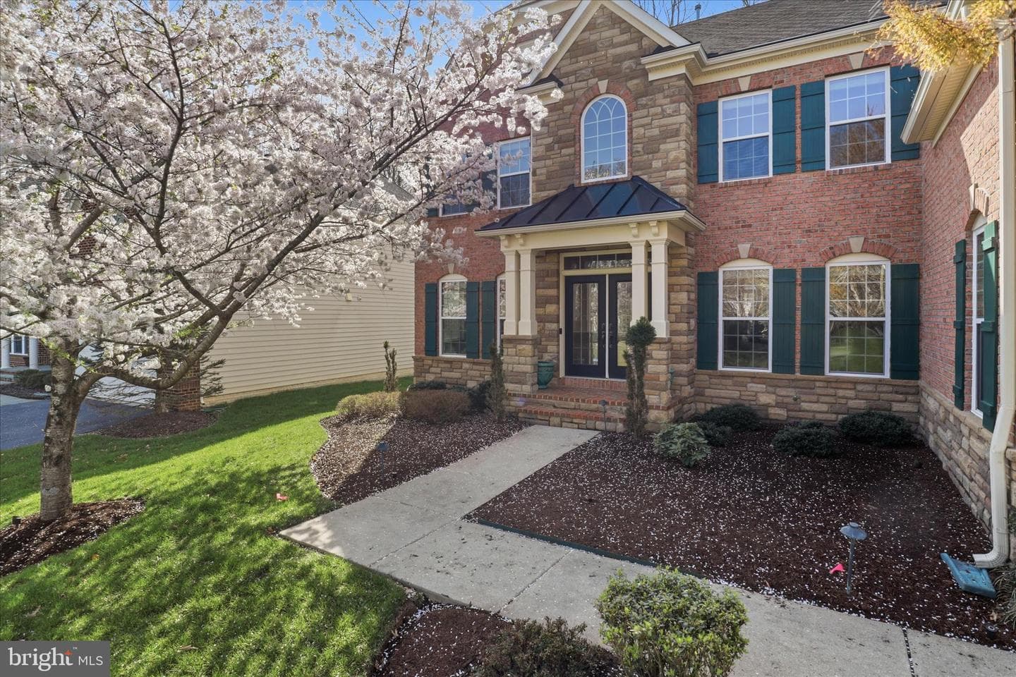 14407 Dormansville Boulevard photo 2