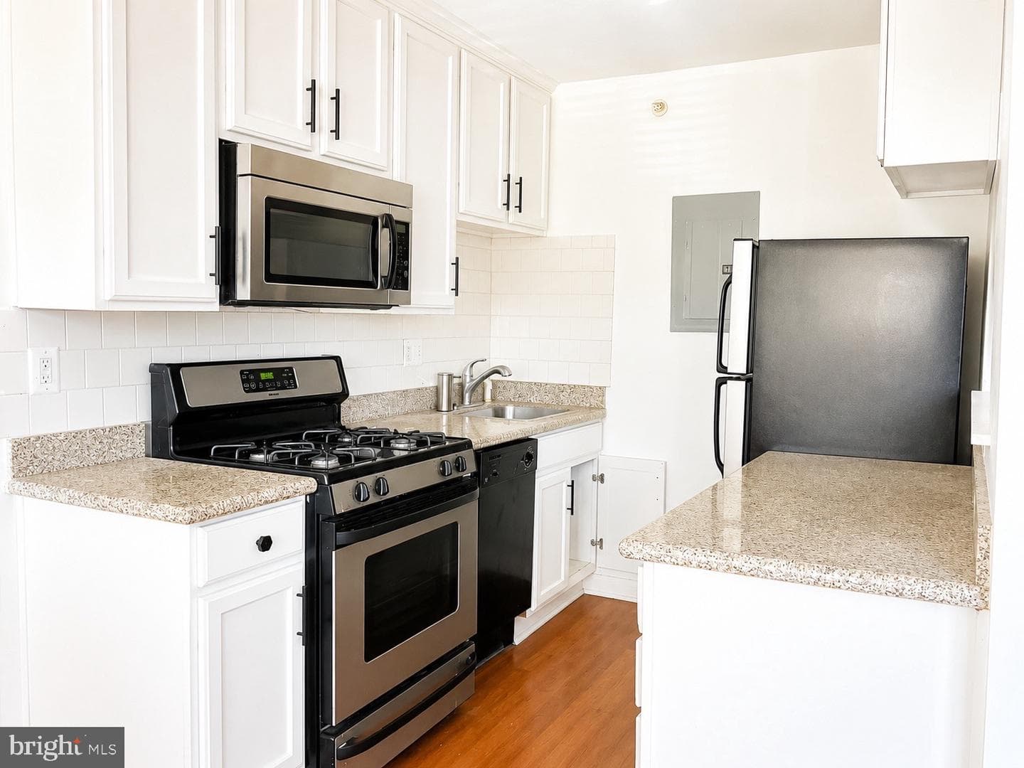 610 Main Street #413, Laurel
