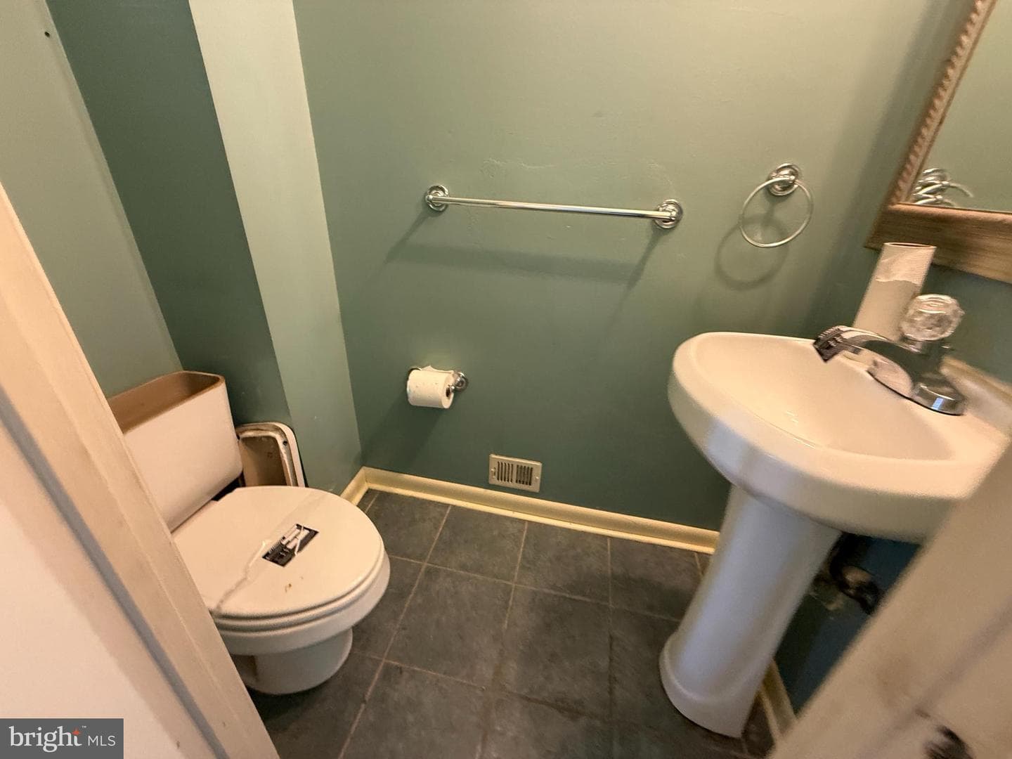 803 Bluffwood Court photo 9