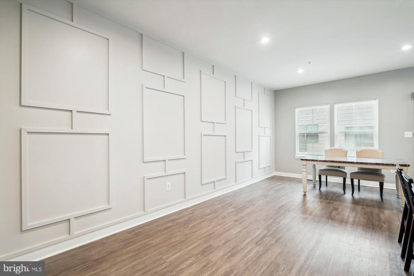 2824 Lewis Avenue photo 8