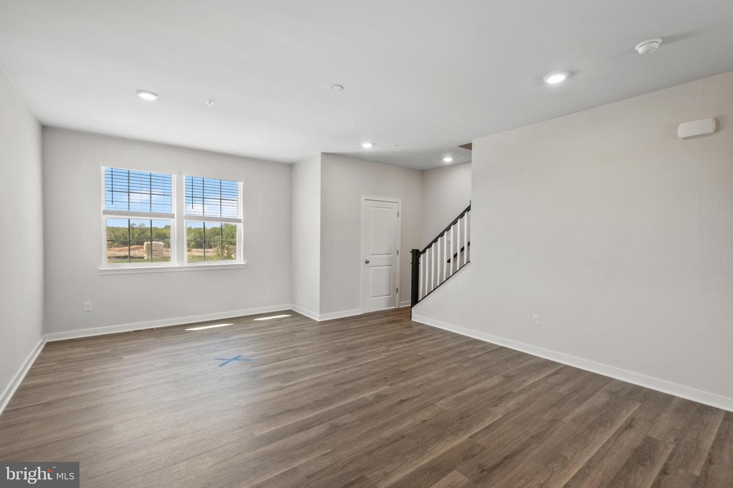 7530 Silver Thread Way photo 16