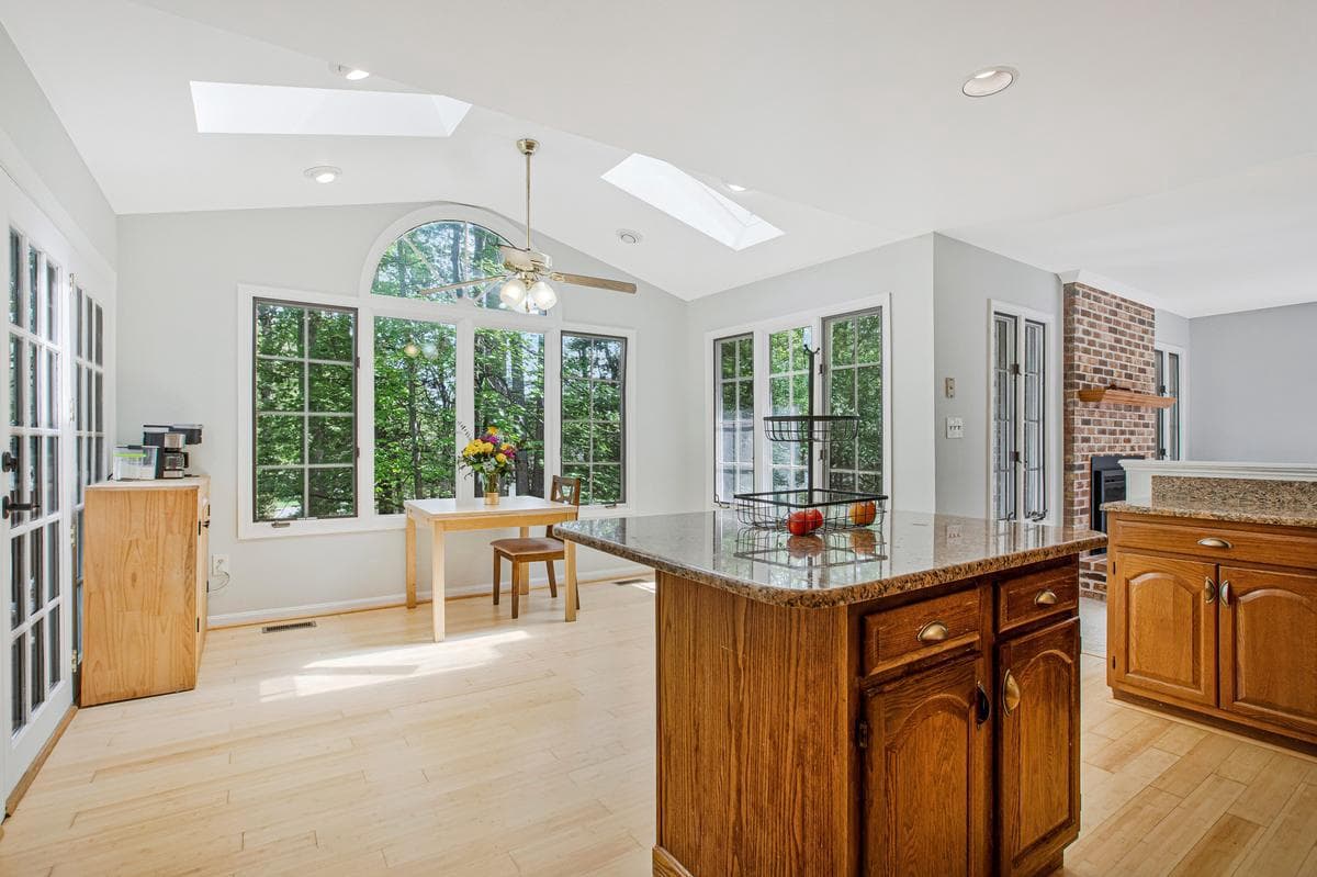 16311 Dahl Road photo 15