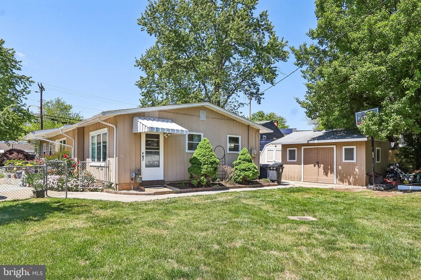 5631 Ellerbie Street photo 35