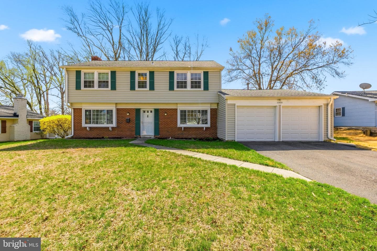 12423 Chalford Lane photo 1