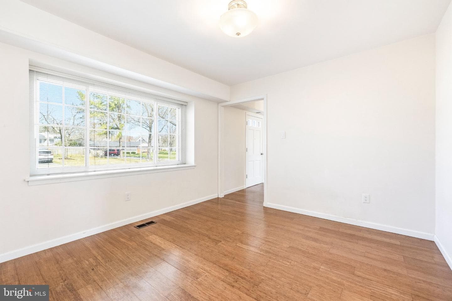 12423 Chalford Lane photo 27