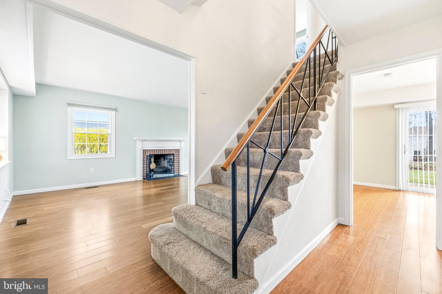 12423 Chalford Lane photo 32