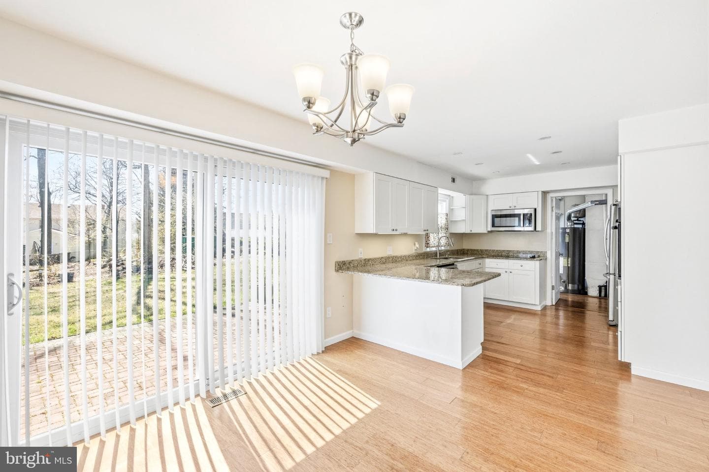 12423 Chalford Lane photo 4