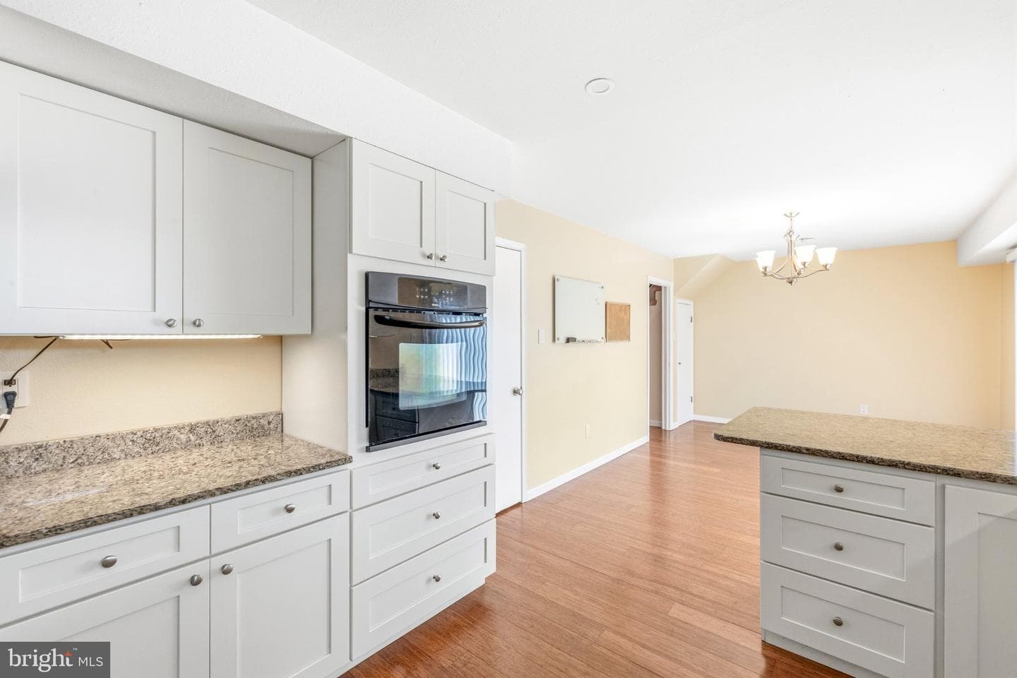 12423 Chalford Lane photo 9