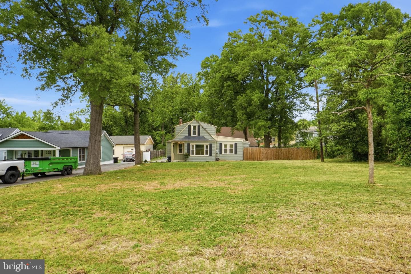 5906 Berwyn Road, College Park
