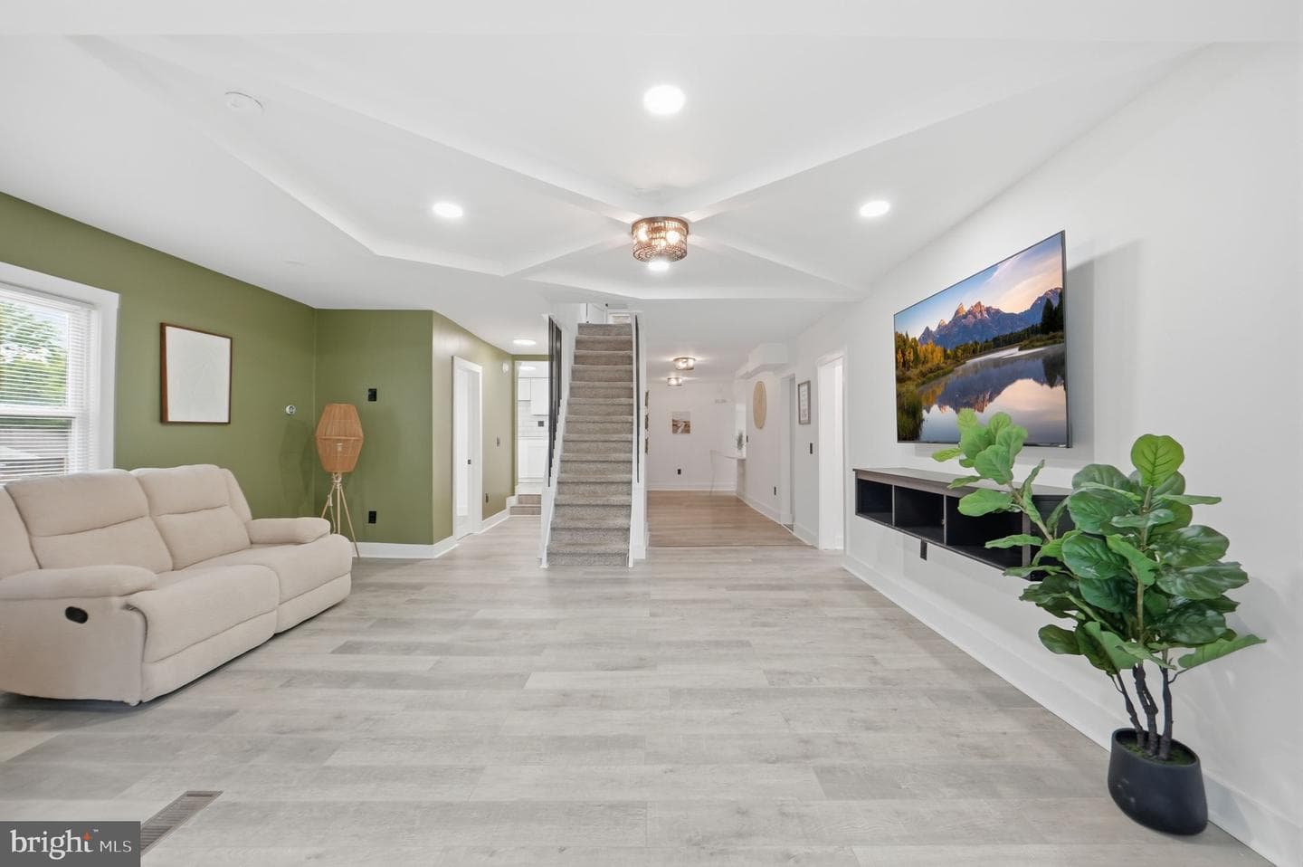 5906 Berwyn Road, College Park