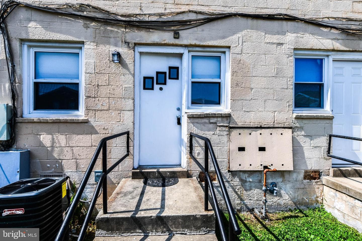 2444 Iverson Street photo 24