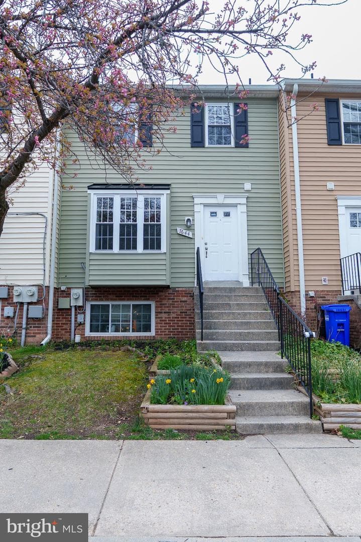 7644 S Arbory Lane #318 photo 1