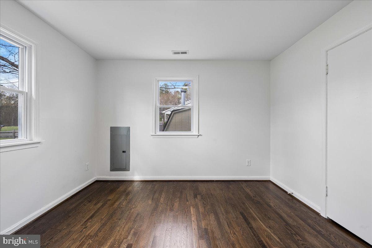 16206 Ashbox Road photo 18