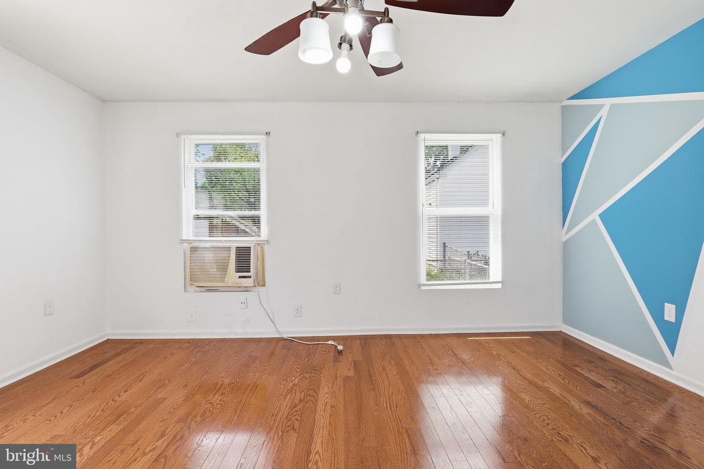 2706 Newglen Avenue photo 14