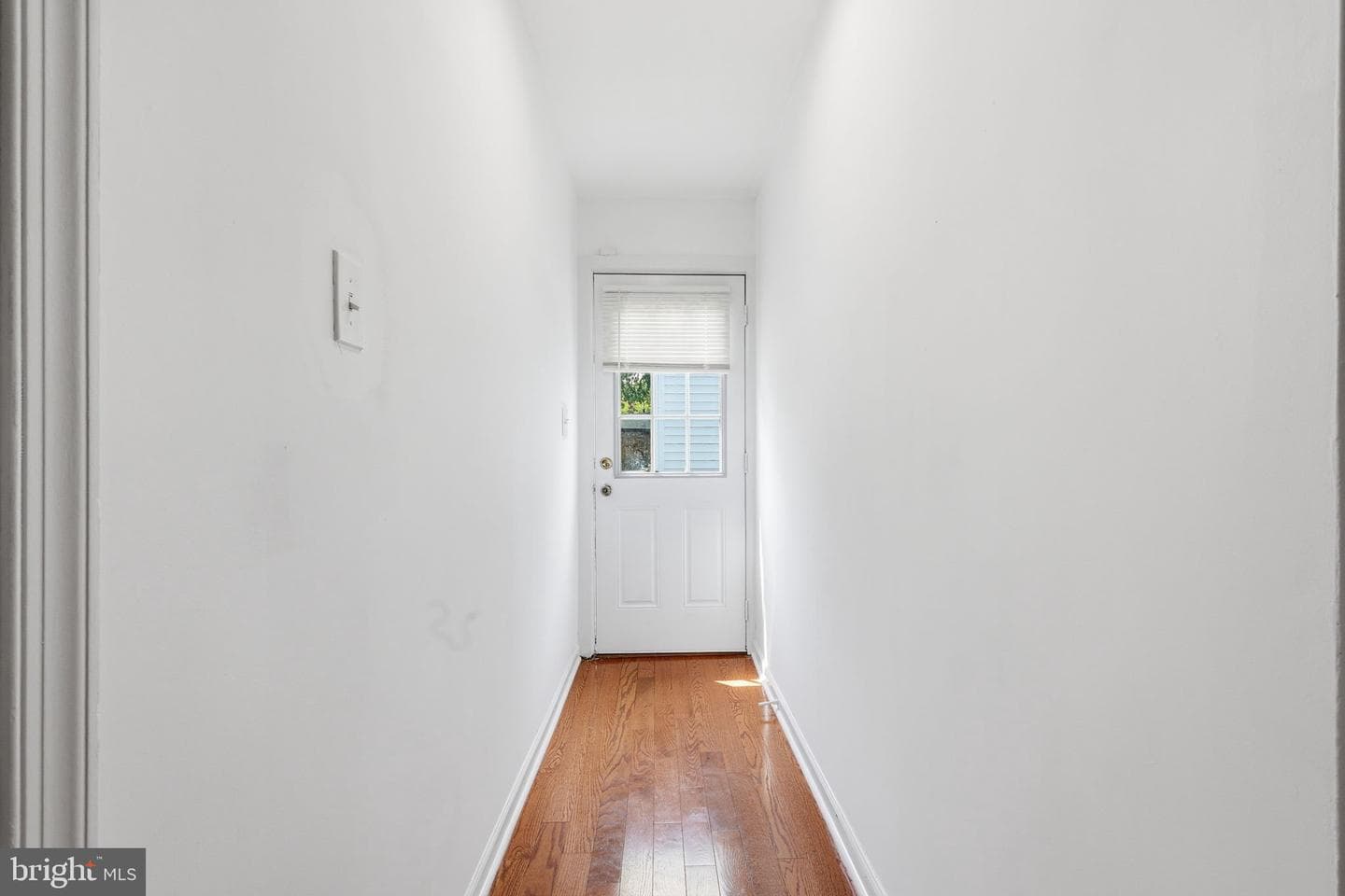 2706 Newglen Avenue photo 16