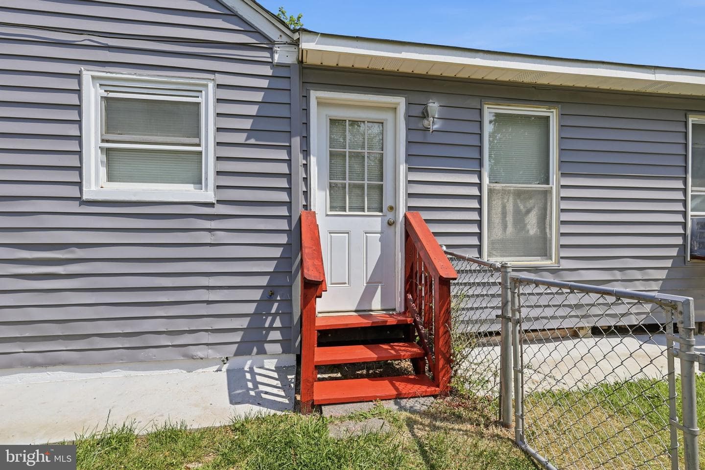 2706 Newglen Avenue photo 4