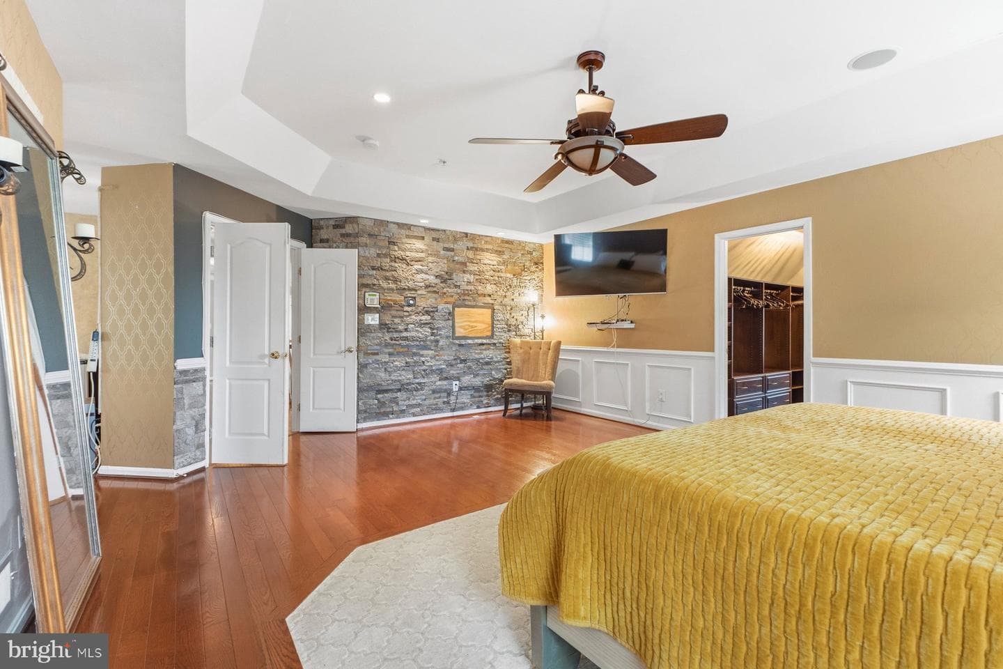 9407 Trumpet Lane photo 25
