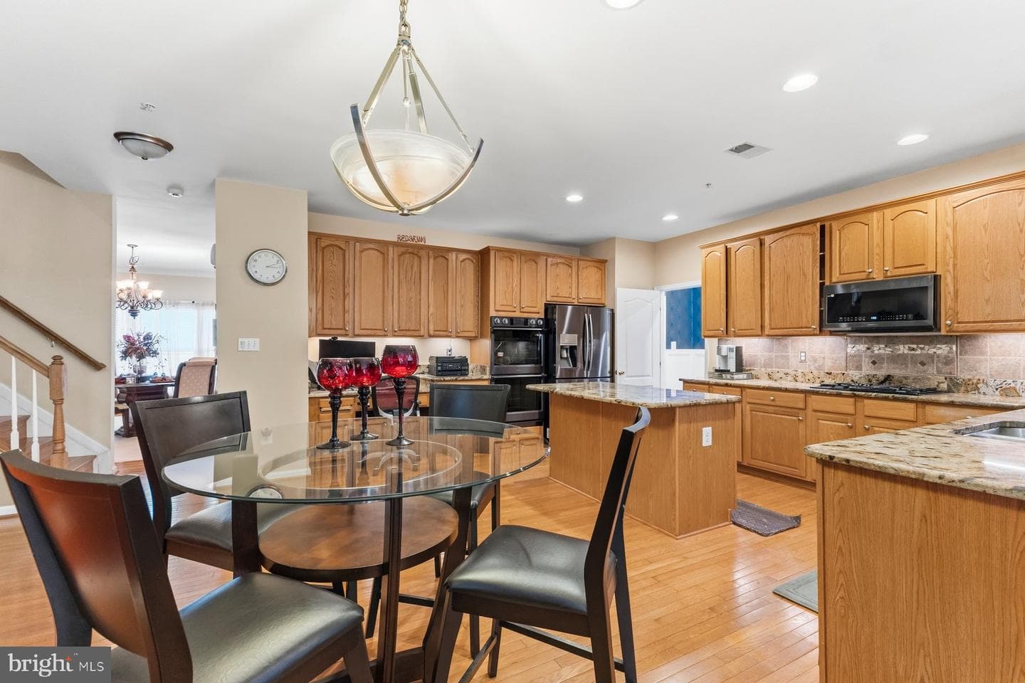 9407 Trumpet Lane photo 5