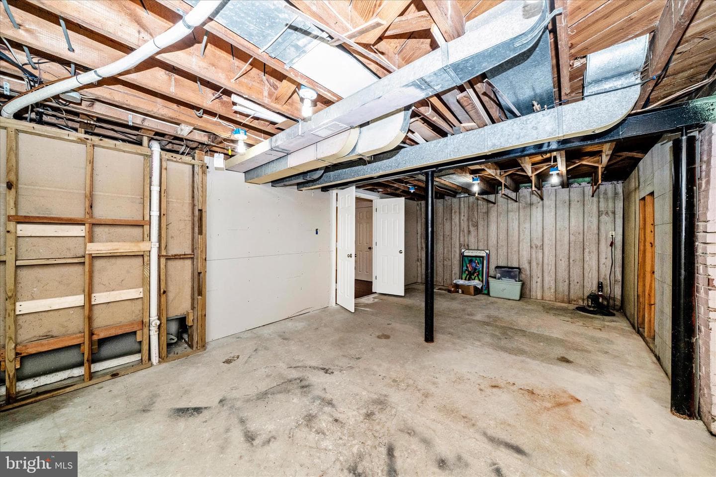 7604 Adelphi Road photo 41
