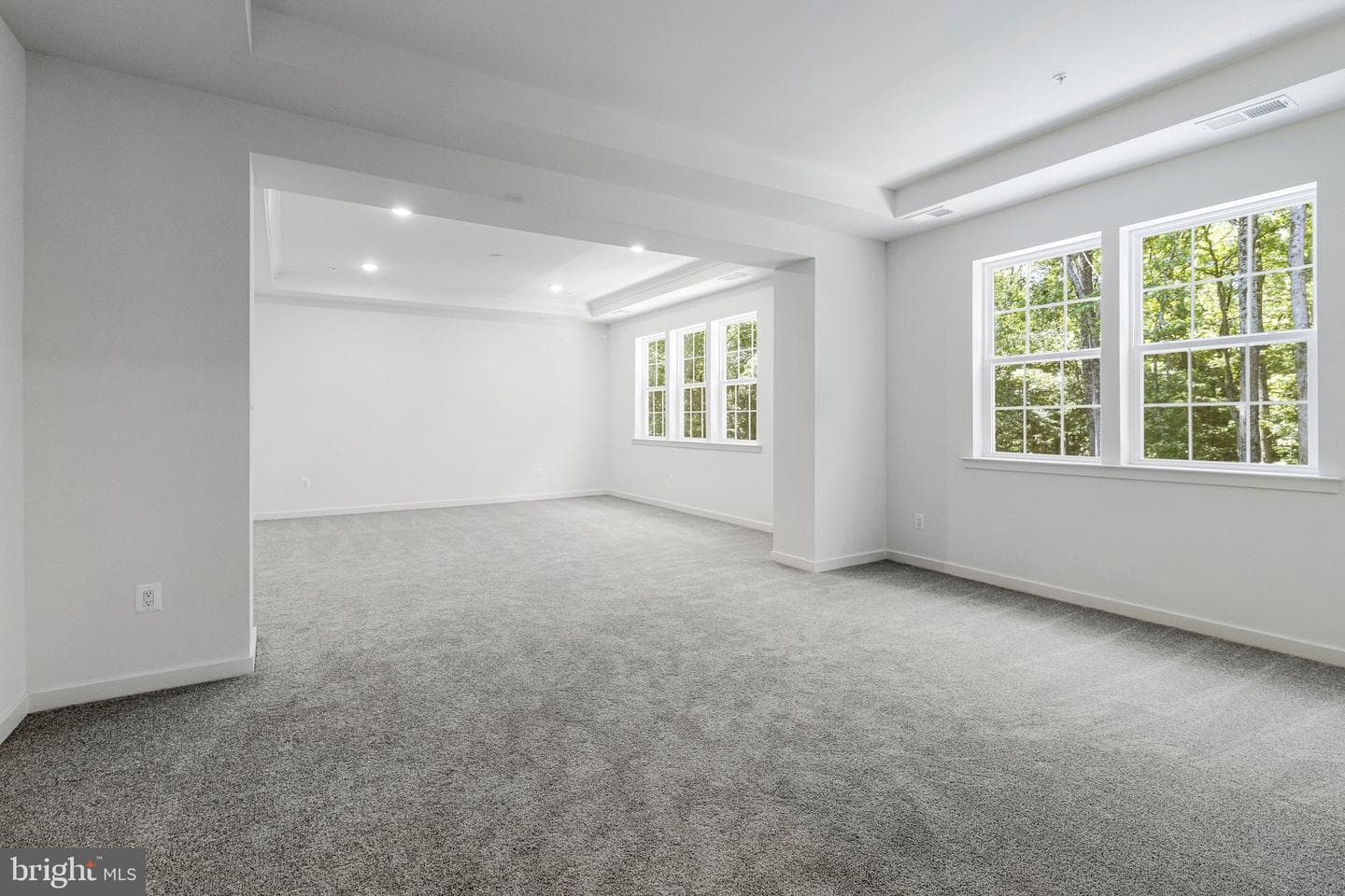 2012 Saint James Road photo 58