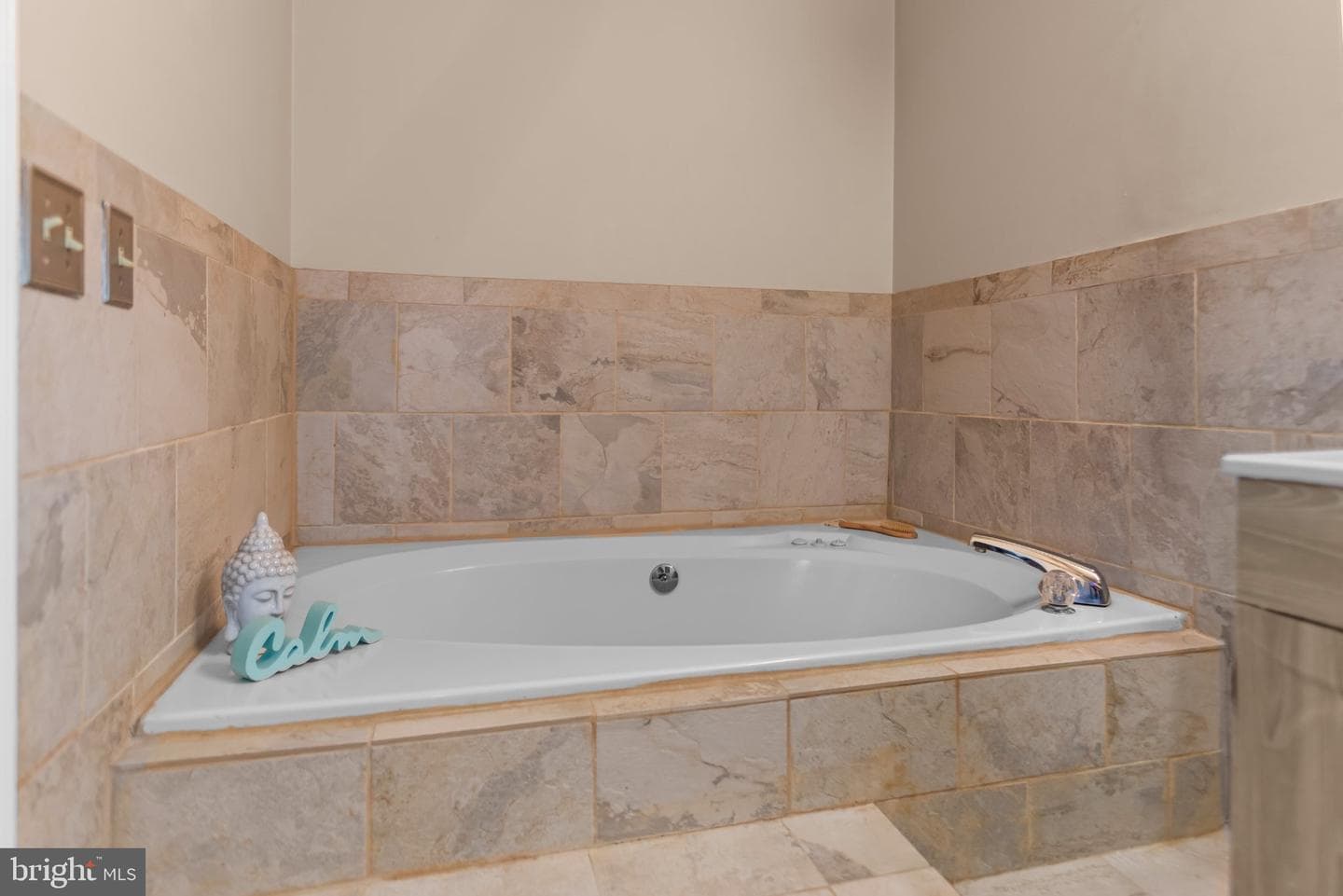 8508 Rheims Court photo 17