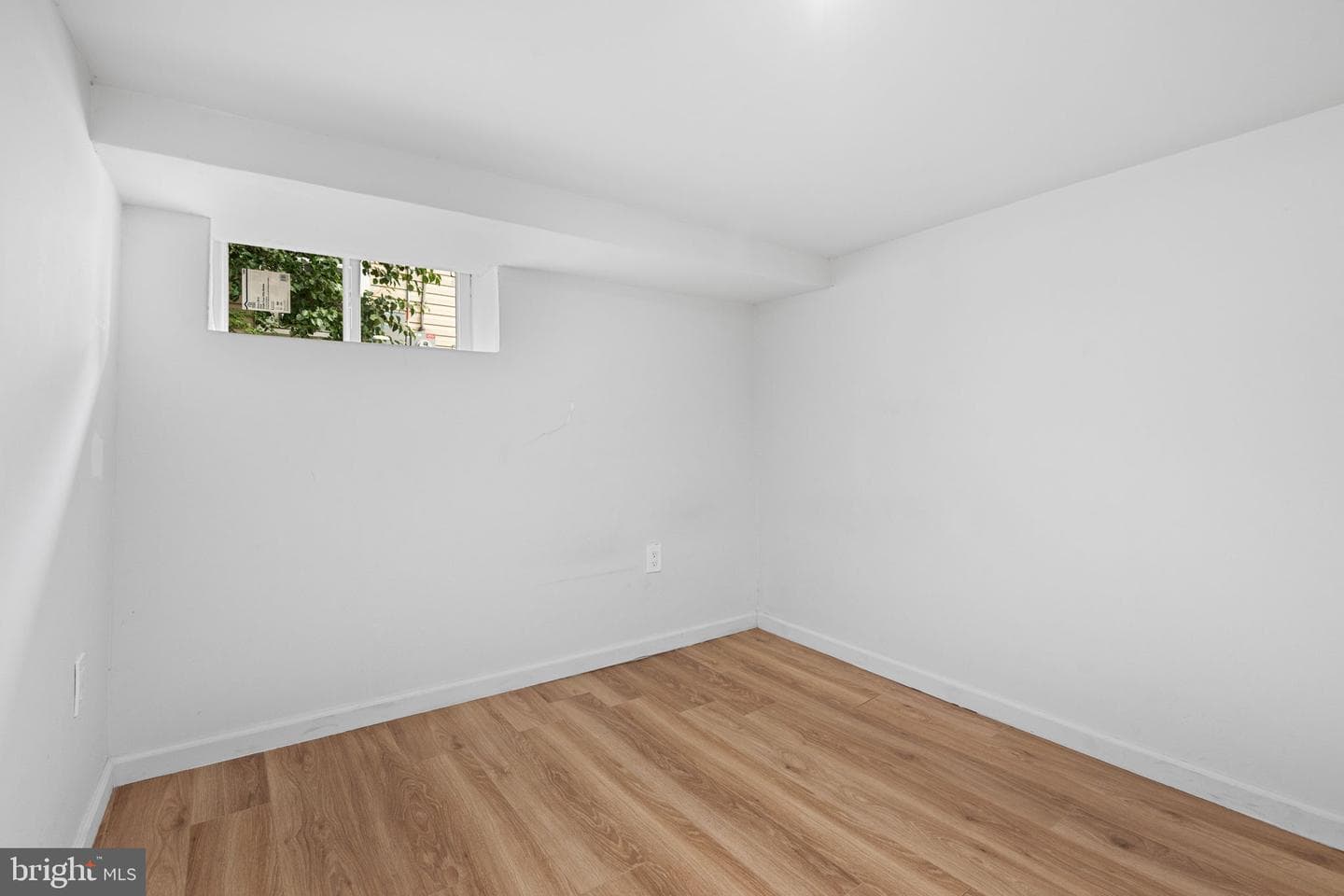 4004 Lawrence Street photo 22