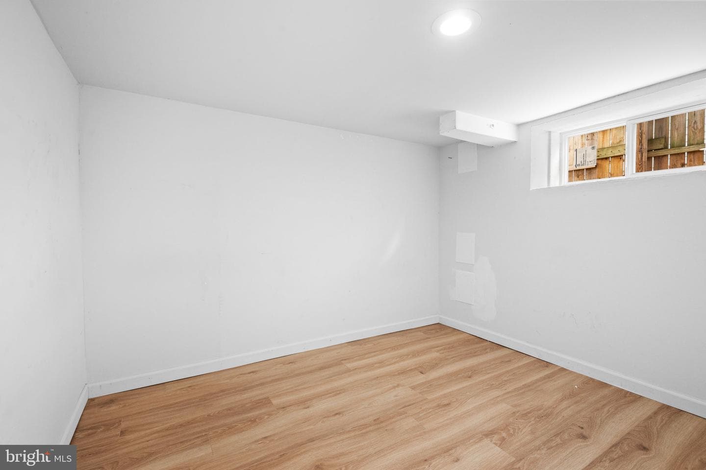 4004 Lawrence Street photo 26