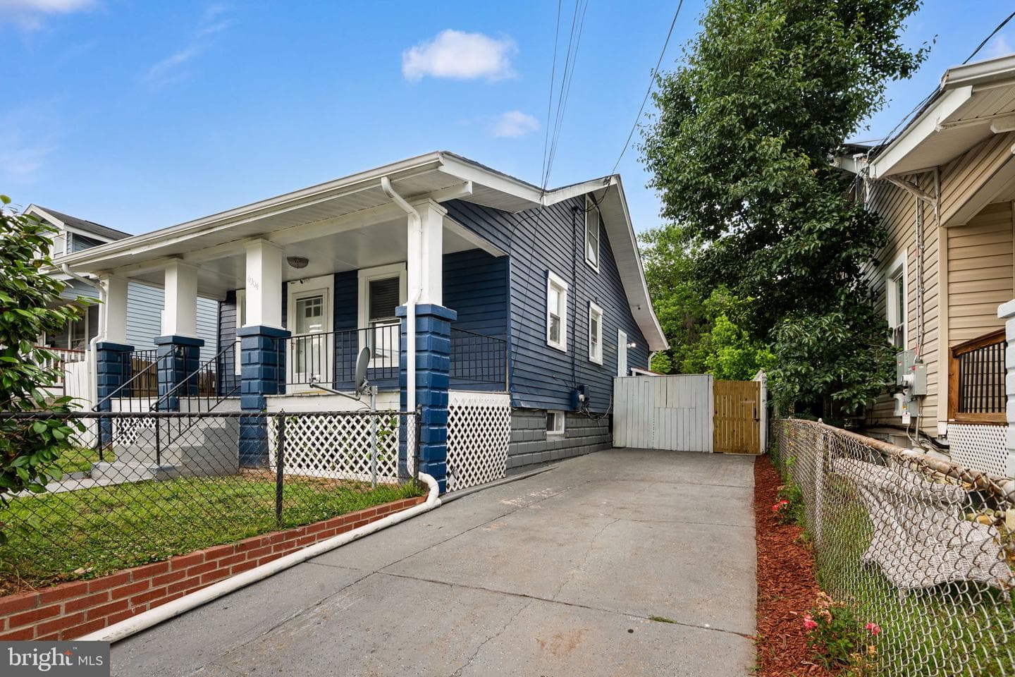 4004 Lawrence Street photo 32
