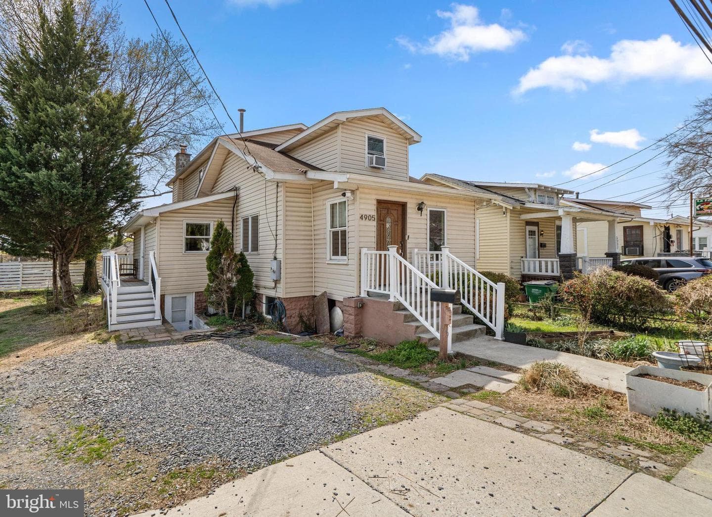 4905 Decatur Street