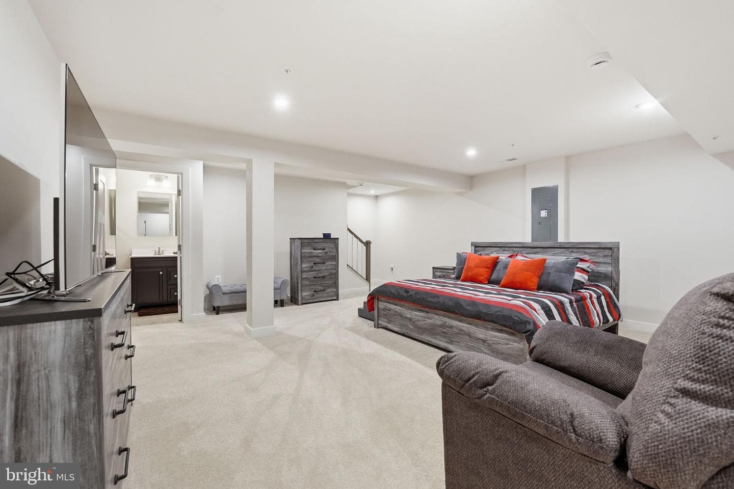14226 Herring Run Court photo 28