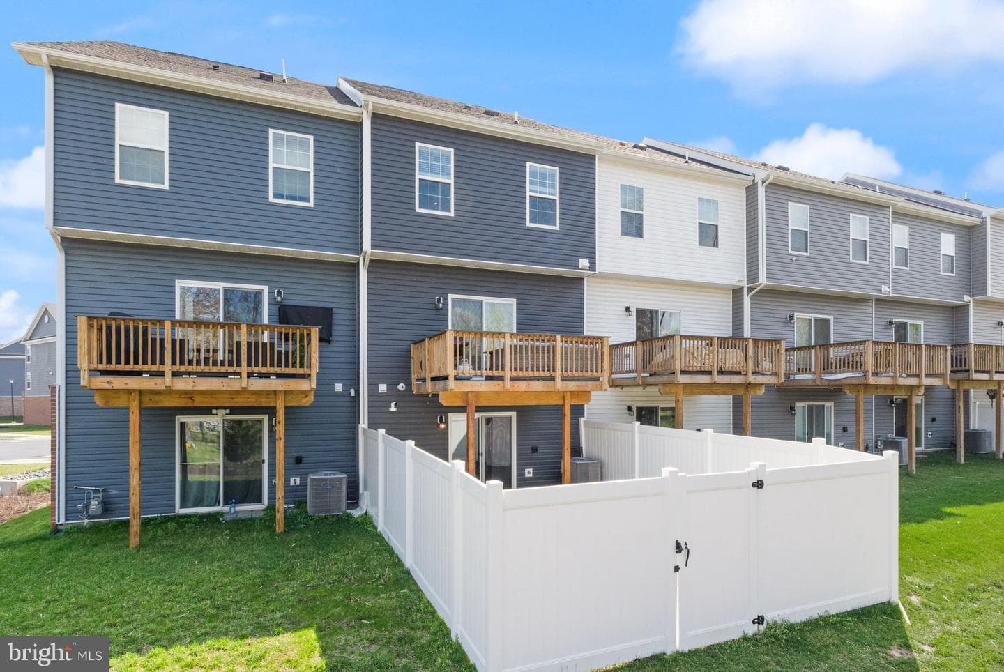 6624 Bullrush Court photo 48