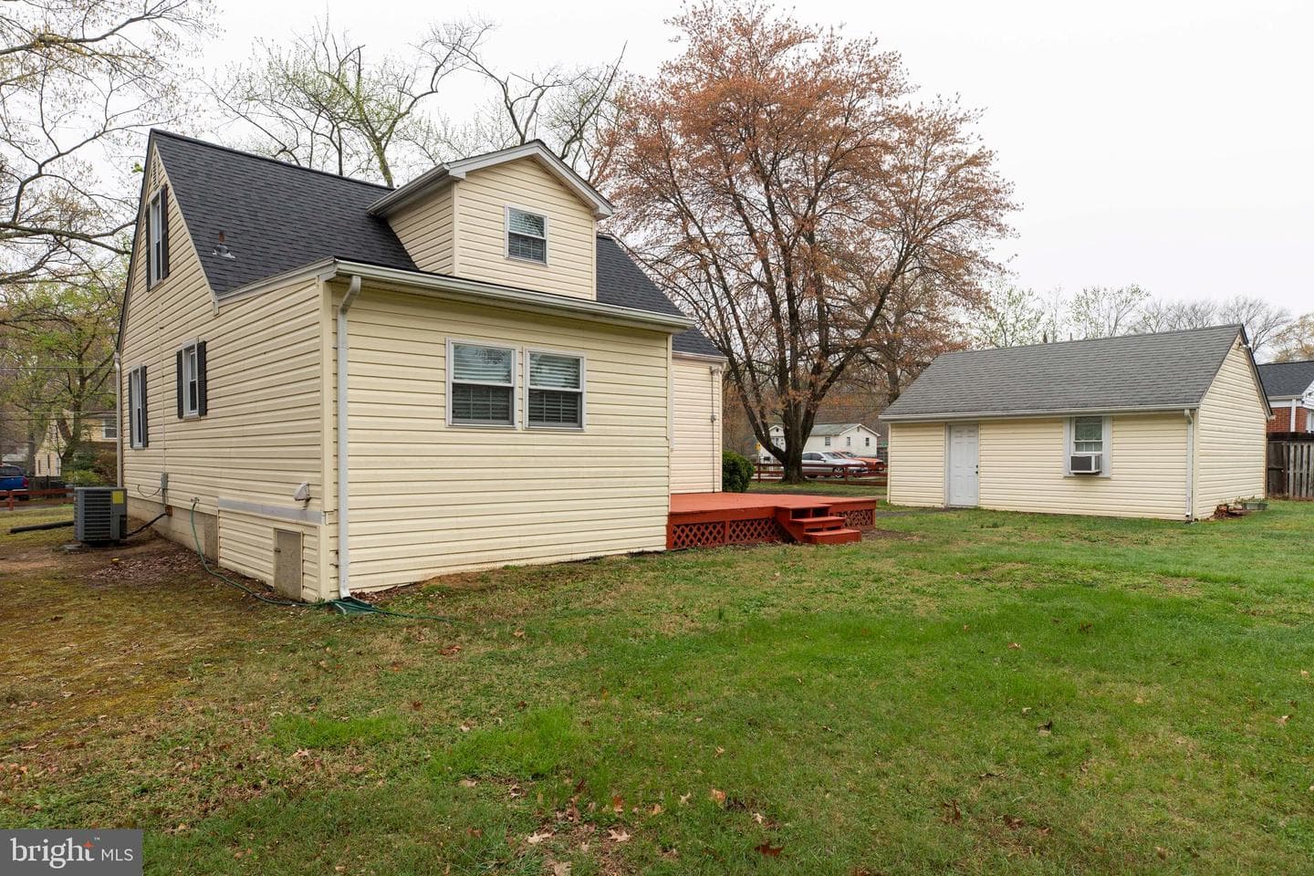 8104 Prince Georges Drive photo 38