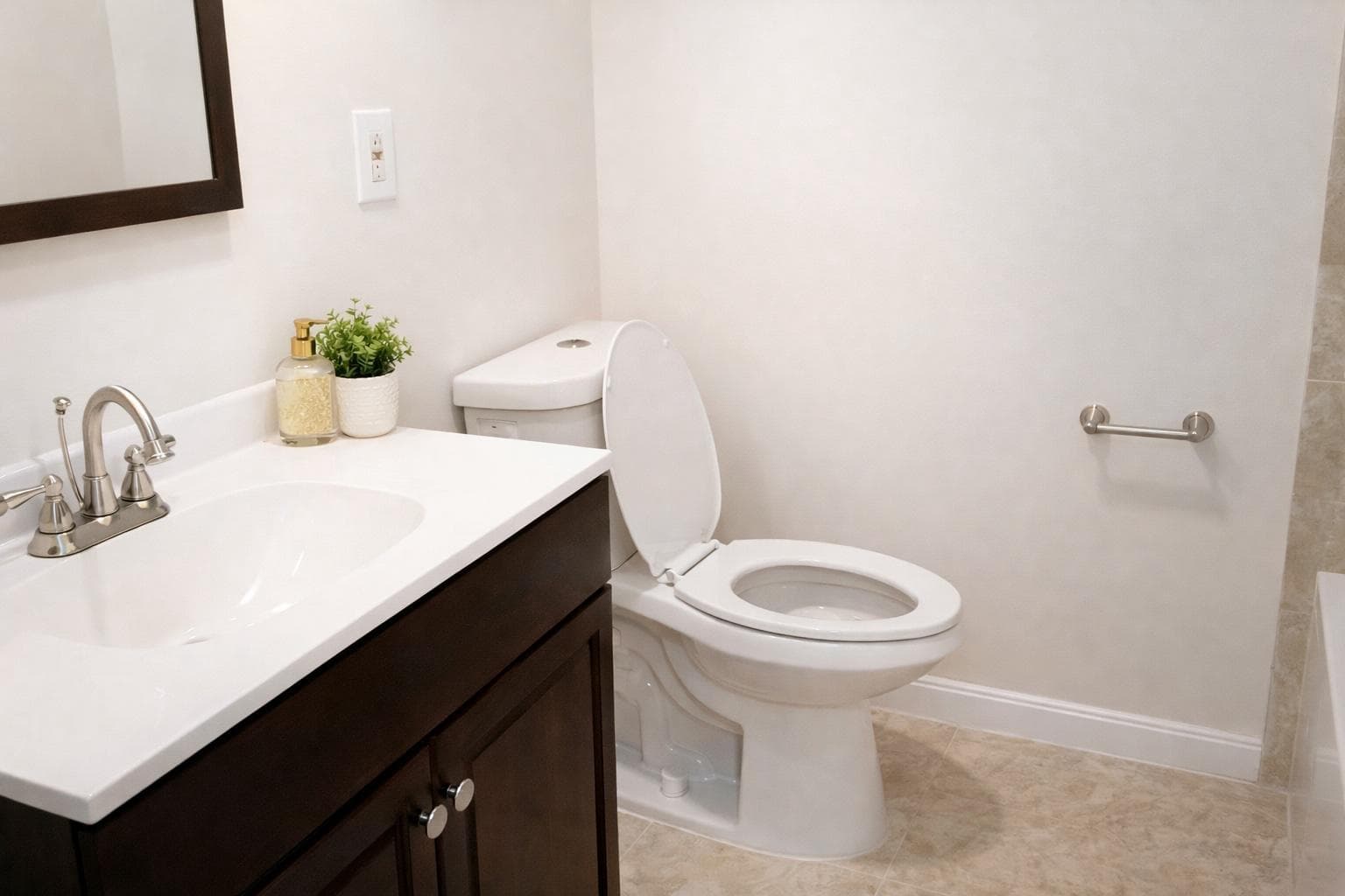 1112 Castlehaven Court photo 4