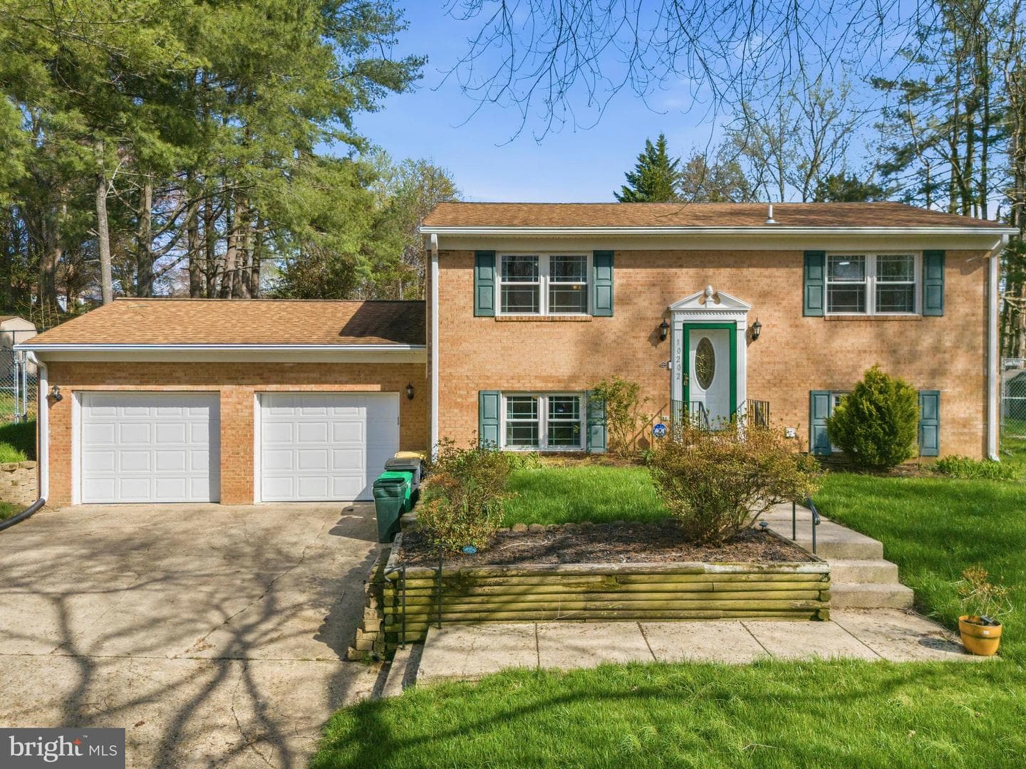 10202 Le Fevre Drive photo 2