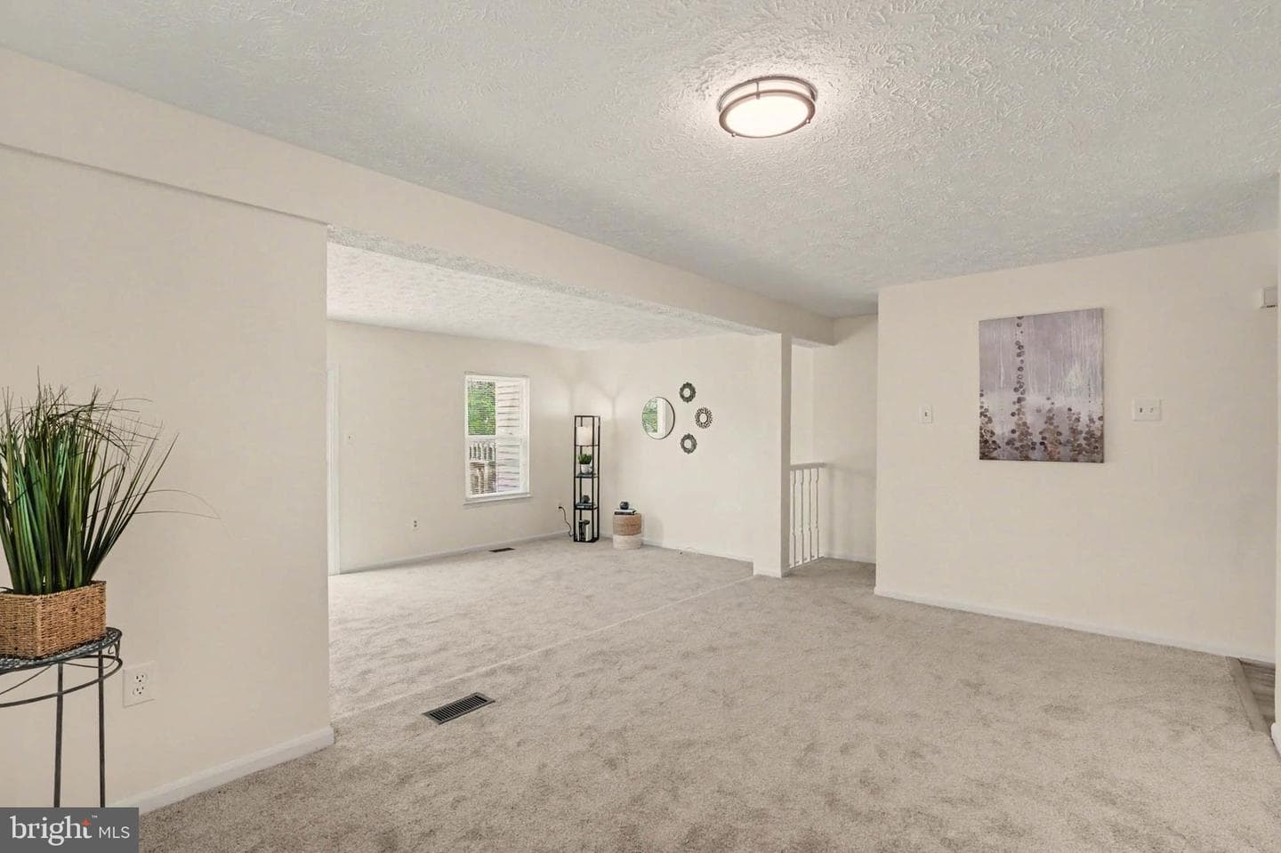 7632 Mandan Road photo 6