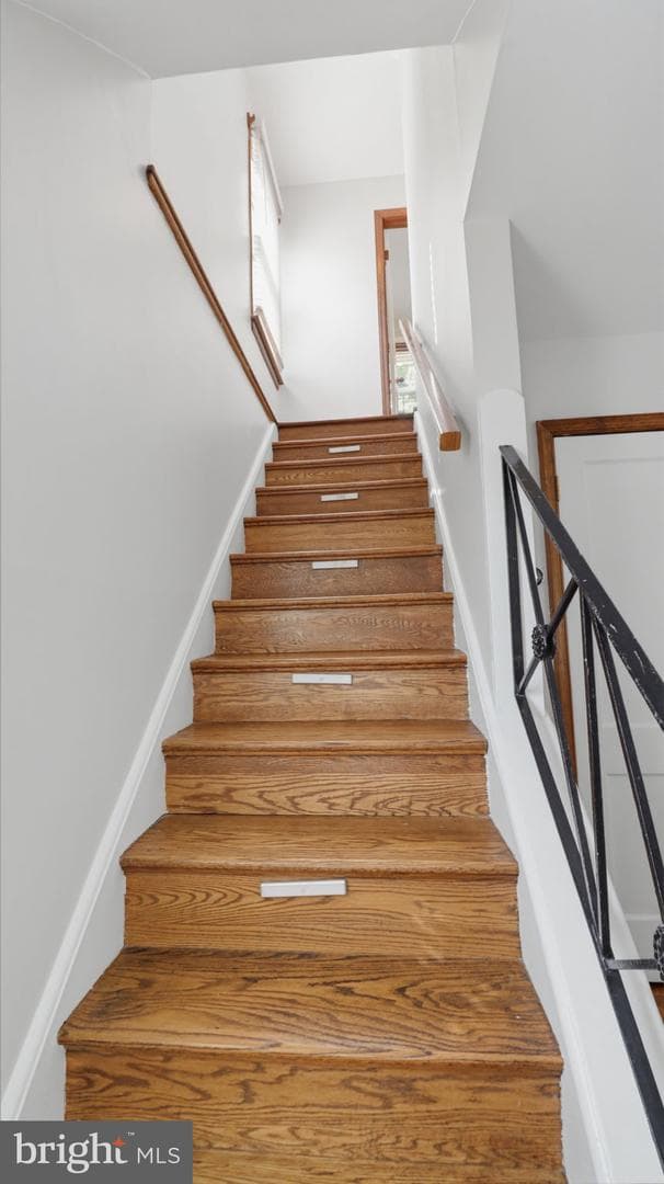 6719 Knollbrook Drive photo 27