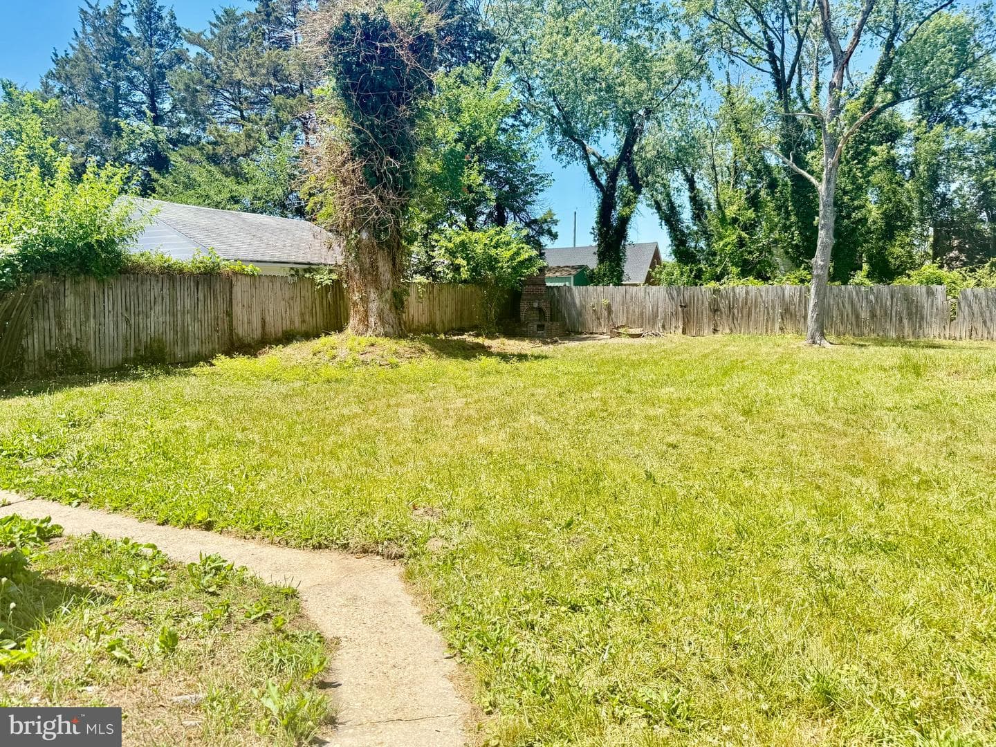 6506 Gateway Boulevard photo 38