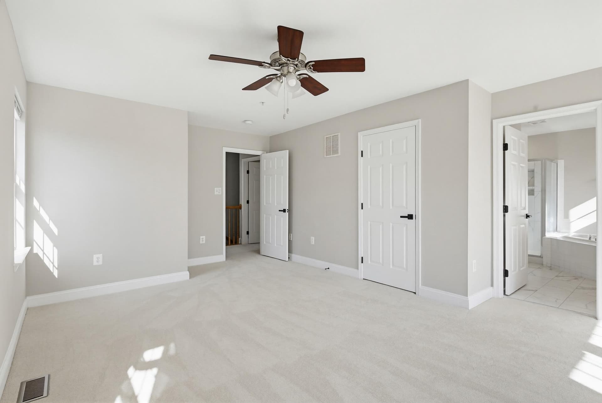 14603 Farnham Lane photo 30